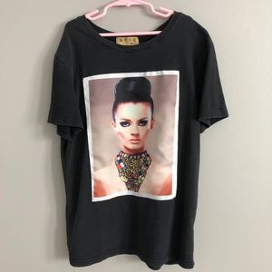 Women’s graphic tee